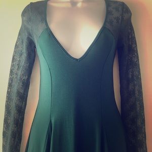 Kimchi Blue Urban Outfitters, Green dress, Small